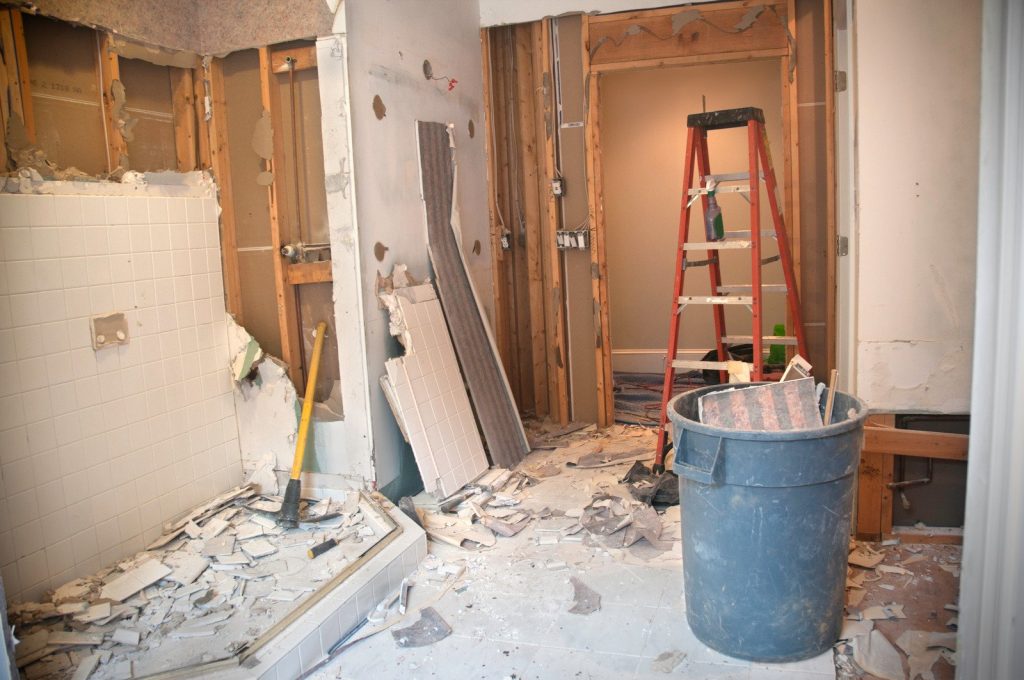 Handyman general repairs and finish work - 24/7 Home Repair SEMO